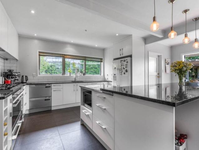 remuera, 4 bedrooms