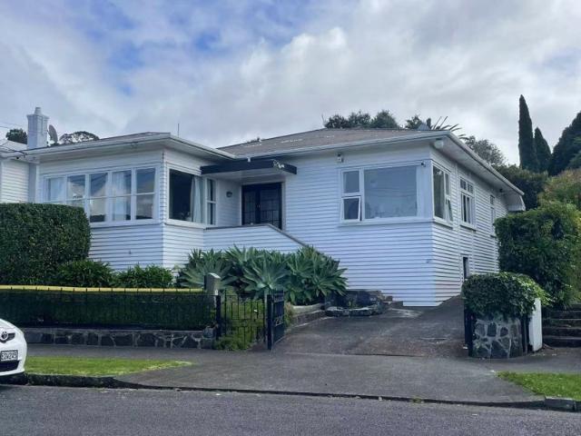 remuera, 4 bedrooms