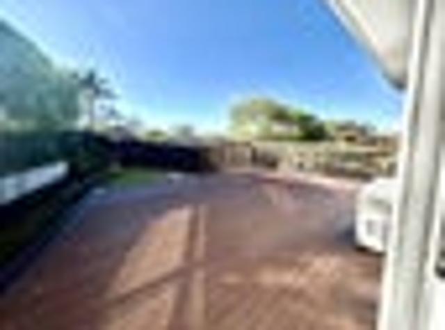 Remuera, 5 bedrooms, $1100 pw
