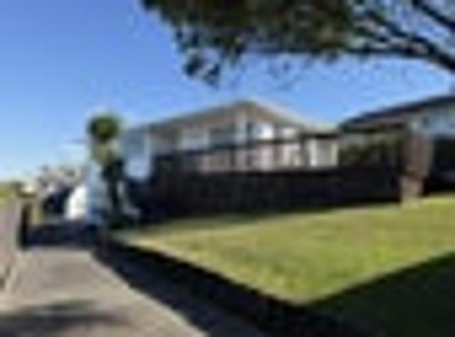 Remuera, 5 bedrooms, $1200 pw