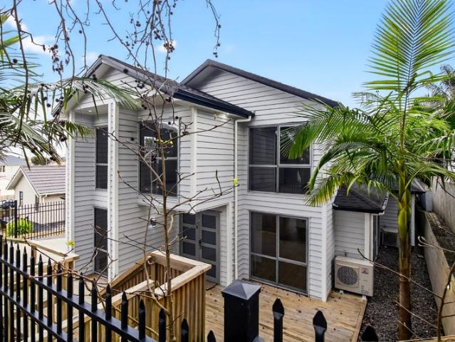 remuera, 6+ bedrooms