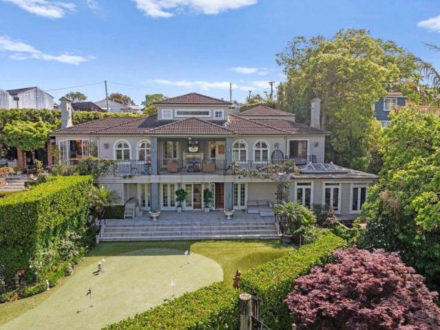 remuera, 6+ bedrooms