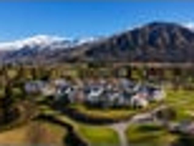 REMARKABLE VIEWS MILLBROOK LIFESTYLE