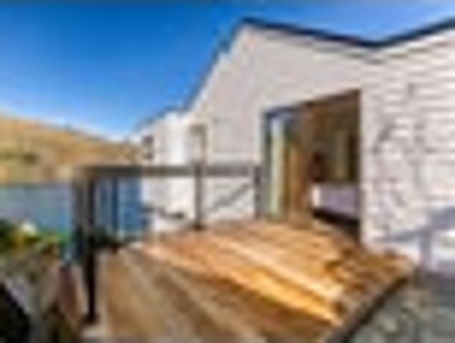 Elevated position, exceptional views