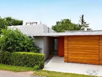REMATO CASA CON UN AREA DE TERRENO DE 280 MT2, A 4 CUADRAS DE LA MUNICIPALIDAD DE BELLAVISTA TIENE PRECARIOS