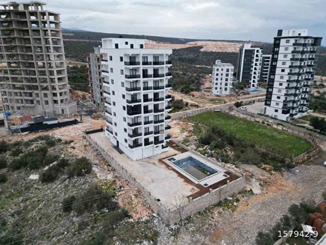 REMAX TROPİK'TEN AYAŞ MAH. DENİZ MANZARALI SIFIR 1+1 DAİRE
