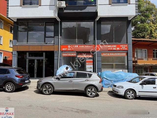 Remax Uğur Çakar'dan İzmit Merkez Çınarlı Mh. Satılık Dükkan