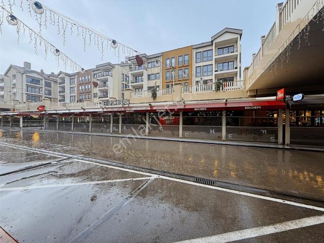 Remax Vira Dan Cadde 54 Sıfır Eşyalı Daire