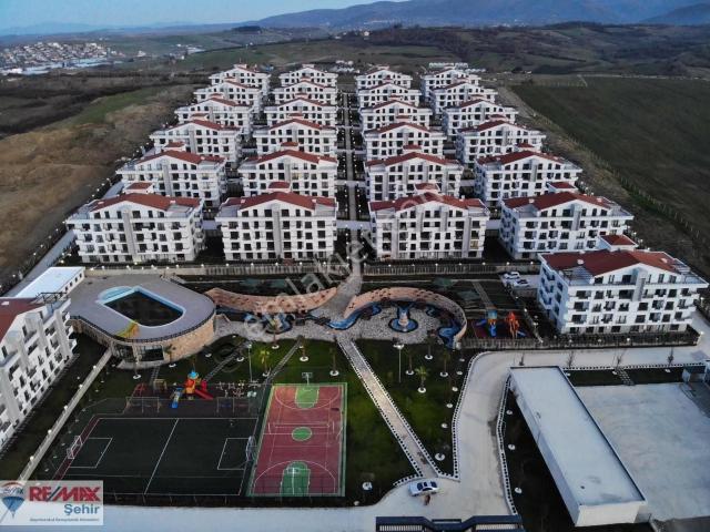 Remax Yalova Asude Vadi Evleri Bahçe Katı 2+1 Kiralık