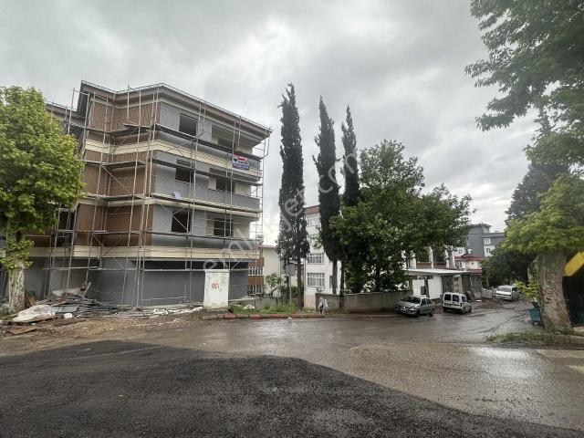 Remax Yeni´den Bahçelievler Mahallesinde Yatırımlık Daire