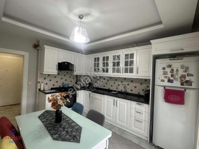 Re/max Yeni Gayrimenkul´den Masrafsız 3+1 Daire