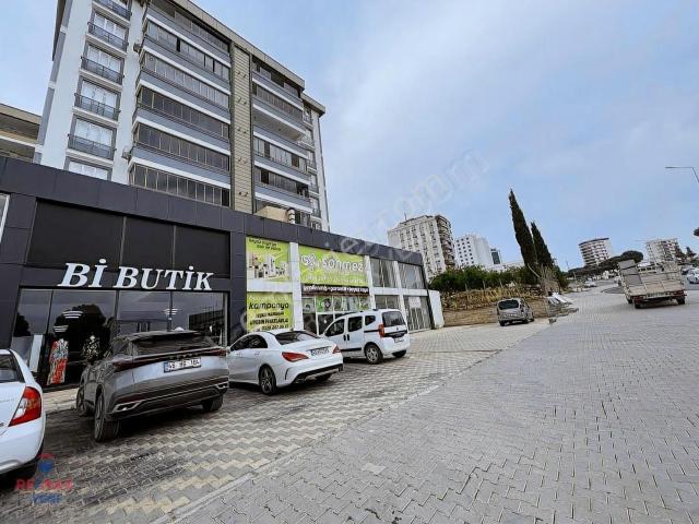 Remax Yeni'den Ramada & Hg Hospıtal Civarı Kiralık Geniş 3+1~