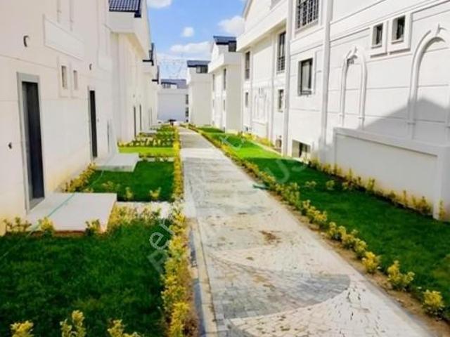 Remax Yusan'dan Site İçi Çatı Dublex
