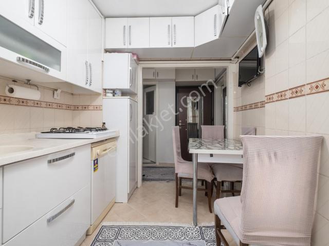 Remax Advantage'den Gazcılar Hacıilyas Mh.satılık 3+1 Daire