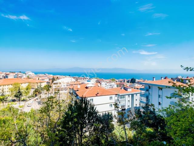 Remax Advantage'den Mudanya Musabey De Deniz Manzaralı 3+1daire