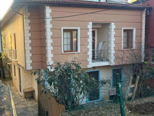 Re/max Anka'dan Müstakil Bahçe Kullanımlı Fırsat Daire!