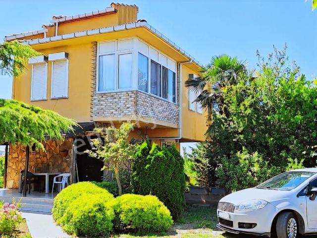 Remax Anka'dan Akçakese Kapanmaz Deniz Manzaralı Satılık Villa
