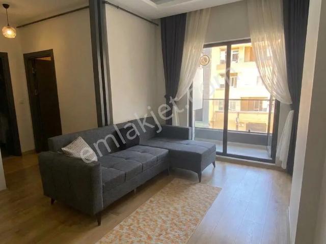 Remax Area'dan Görüklede Konforlu Yaşam: Eşyalı Kiralık 2+1