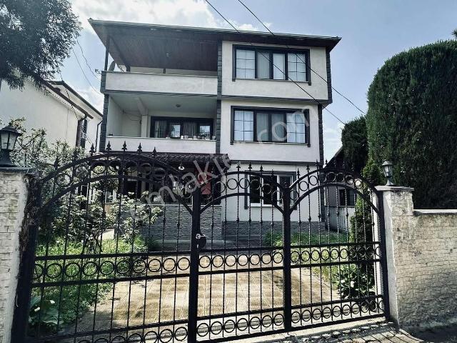 Remax Ayşegül Özalp Kiralık Daire