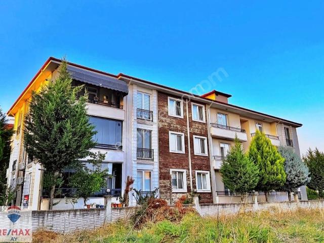 Re/max Ay'dan Yağcılar/tepekum Mahallesinde Satılık 3+1 Daire