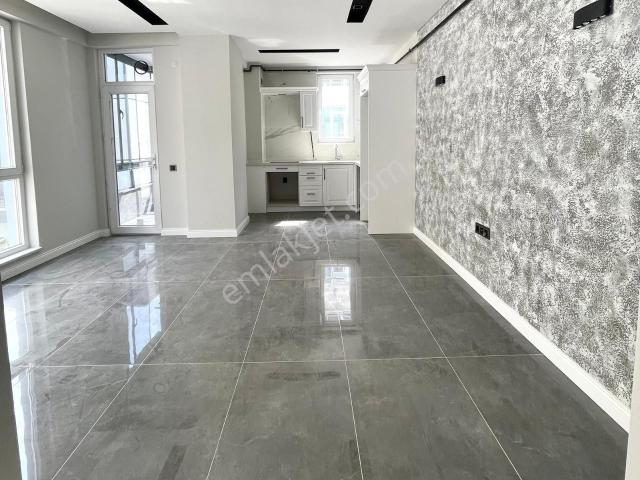 Remax Burak'tan Satılık 1+1 Atakum'da Fırsat Daire