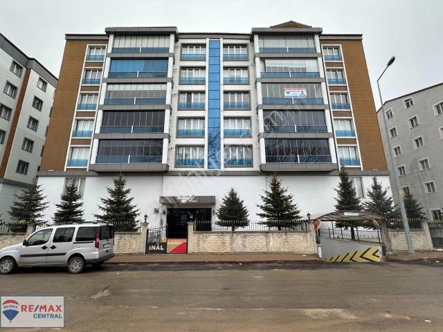 Re/max Central'dan Bağdat Caddesinde 4+1 Kiralık Lüks Daire