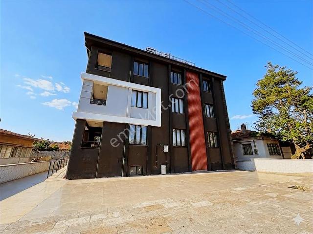Remax Dem'den 3.5+1 Lüks Yüksek Krediye Uygun Satılık Daire