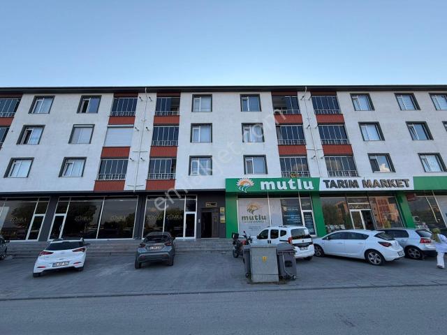 Remax Dem'den Eşyalı Ve Kiracılı 98 M2 Satılık 1+1 Daire