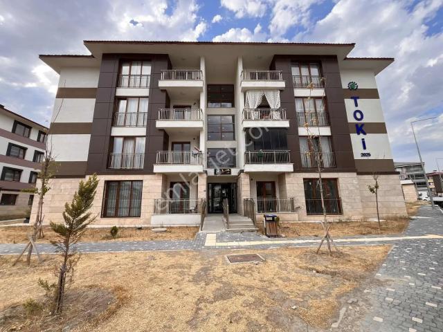 Remax Dem'den Kızılay Toki 2+1 Kiralık Daire