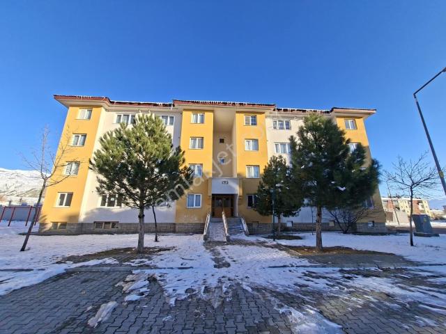 Remax Dem'den Yunus Emre Tokiler'de 1+1 Satılık Fırsat Daire