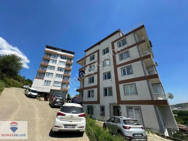 Remax Deluxe'den Çayırköy Mahallesinde Fırsat 2+1 Satılık Daire