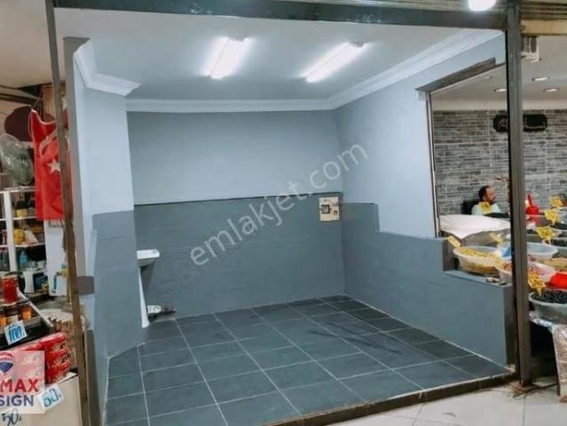 Remax Desıgn Katlı Pazarın En Hareketli Yerinde Yerini Al