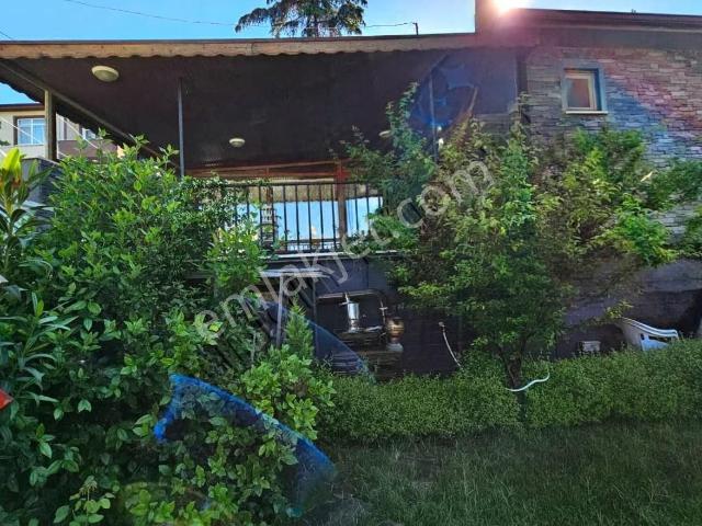 Re/max Şehir'den Çınarcık Şenköy'de Müstakil Ev