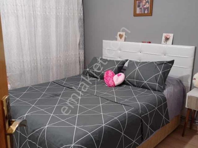 Remax Şehirden İstanbul Fatıh'te 2 + 1 Satılık Daıre