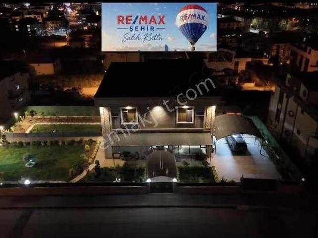 Remax Şehir'den Yalova Merkez'de Villa