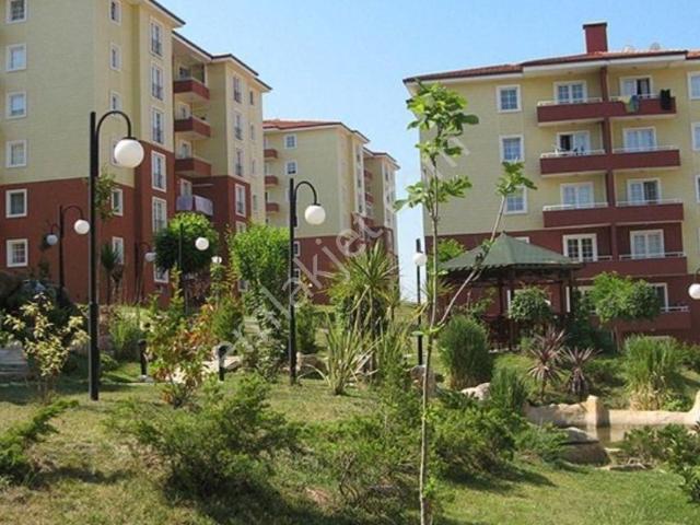 Remax hür Fatma Yıldız Dan Korucuk Baytur Sitesinde Satılık 3+1