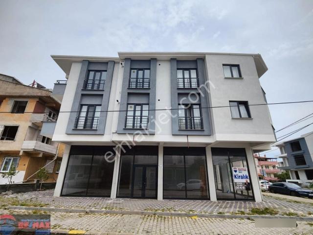 Re/max İnci'den 2.gündoğan Cuma Pazarı Yakını Kiralık Dükkan
