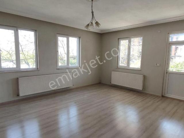 Re/max İnci'den Yıldız Mah. Kiralık 3+1 Daire