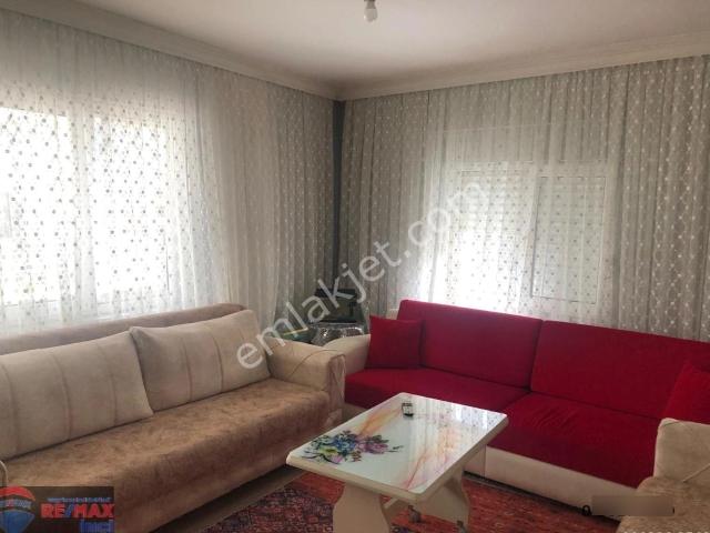 Re/max İnci'den Bigadiç Fethibey Mah. Satılık Tek Daire Fiyatına İki Daire