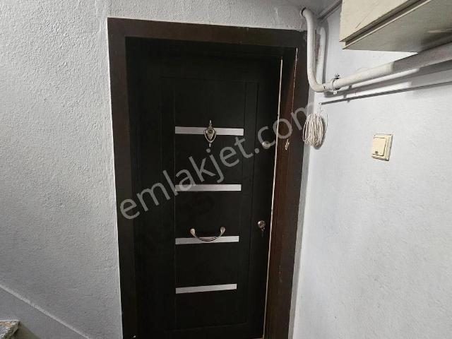 Re/max İnci'den Koray Lisesi Karşısında 2+1 Kiralık Daire