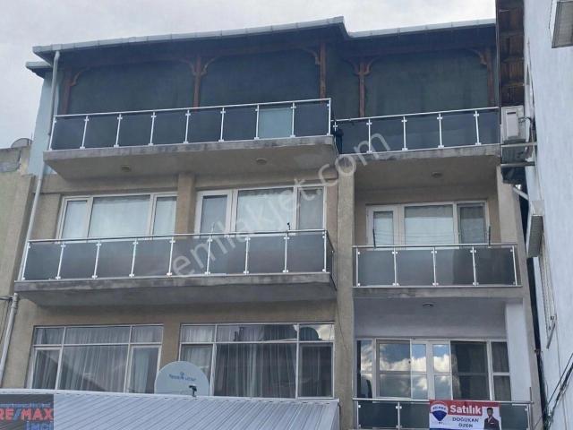 Re/max İnci'den Marmara Adasında Eşyalı Satılık 2+1 Daire