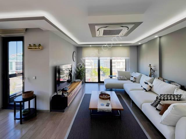 Remax İbrahim Bülbül Samsun Atakumda Anayola Cephe Satılık 2+1