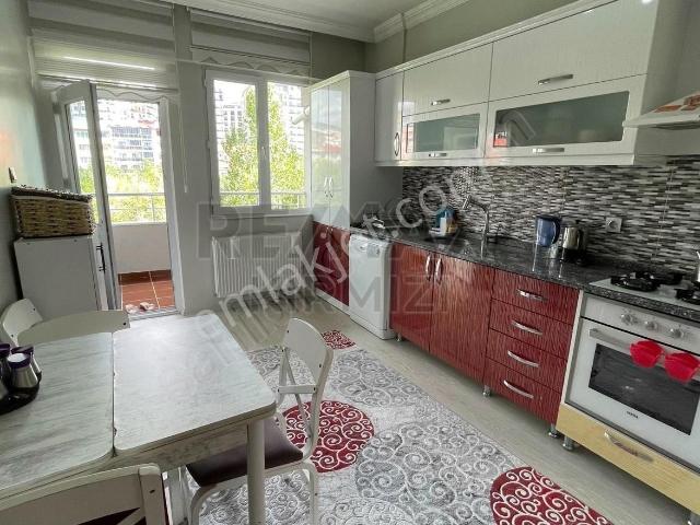 Re/max Kırmızı'dan Kurtderesinde Satılık 6+1 Dubleks Daire
