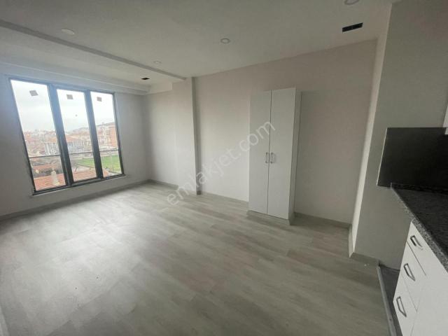 Muratlı'da Acil 1+1 Daire
