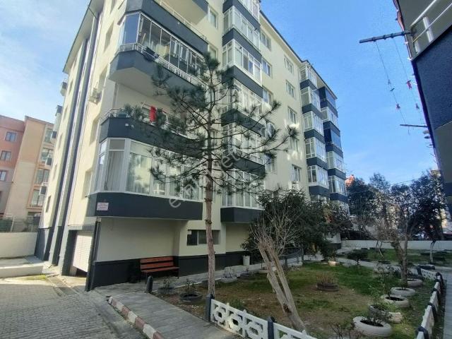 Remax Land'den Nusratiye Mah. Bahçelievler Ara Kat Satılık 2+1