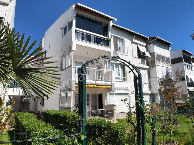 Re/max Land'den Denize Yakın 4 Mevsim Kullanıma Uygun Daire