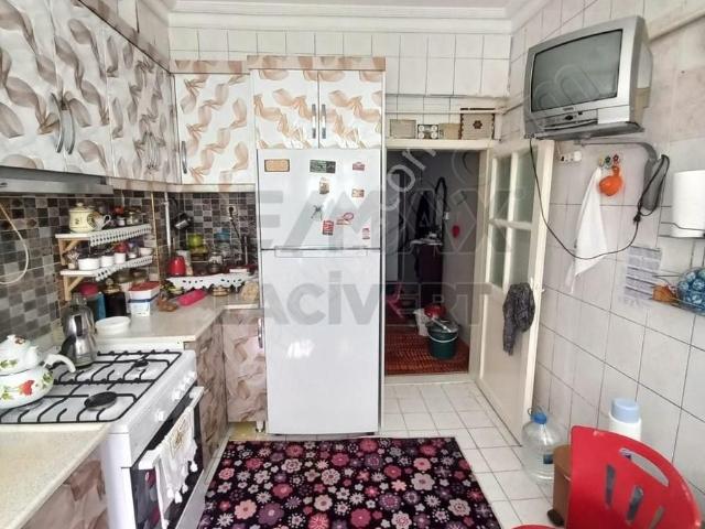 Re/max Lacivert'ten Terminal'de Eşyalı Satılık 3+1 Bodrum Daire