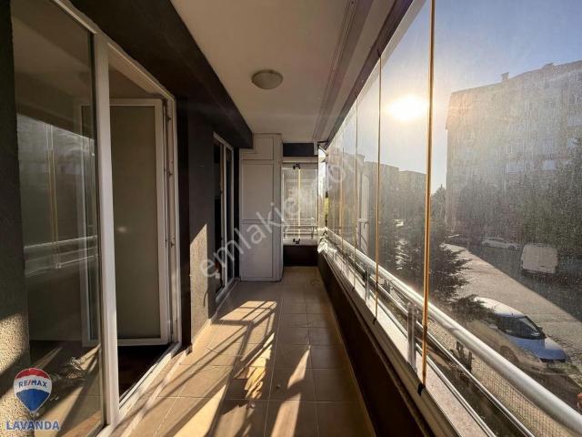 Remax Lavanda Dan Hürriyet Mahallesinde Satılık 3+1 Daire