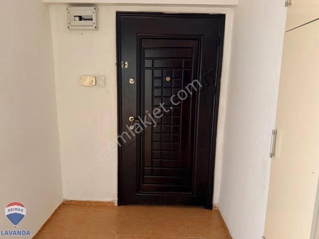 Re/max Lavanda Güvencesiyle Şeyhsinan Mah 3+1 Satılık Daire