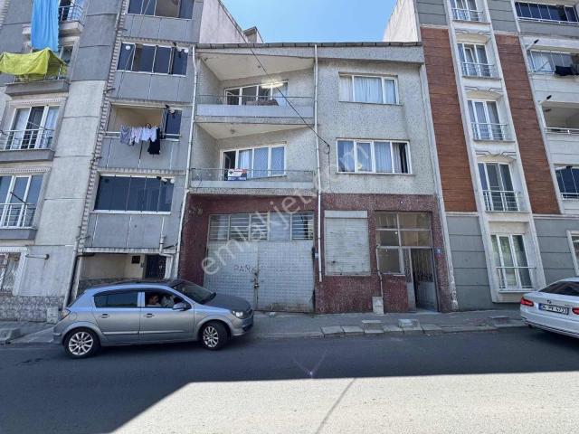 Remax Lavanda'dan Çorlu Merkezde Teraslı 3+1 Satılık Daire